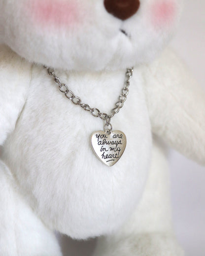 Collier "You’re always in my heart"
